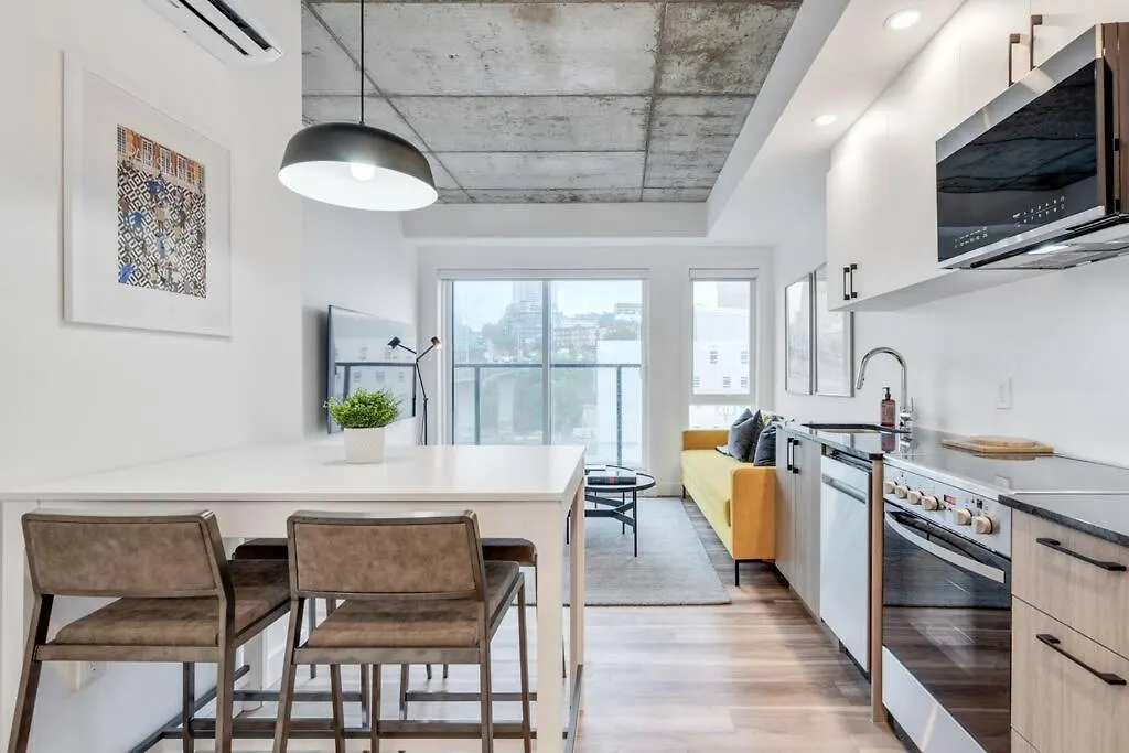Appartement INITIAL / Parisianer / Centre-ville de Québec Canada
