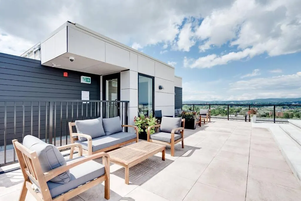 INITIAL / Parisianer / Centre-ville de Québec Appartement